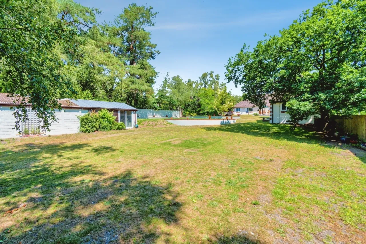 Wayside Road, St. Leonards, BH24, photo 26
