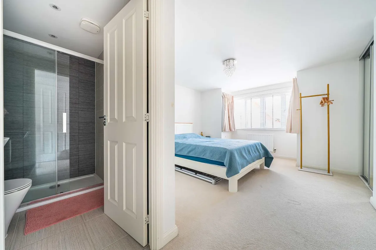 Windmill Crescent, Ashford, Kent, TN27 9DG, photo 12