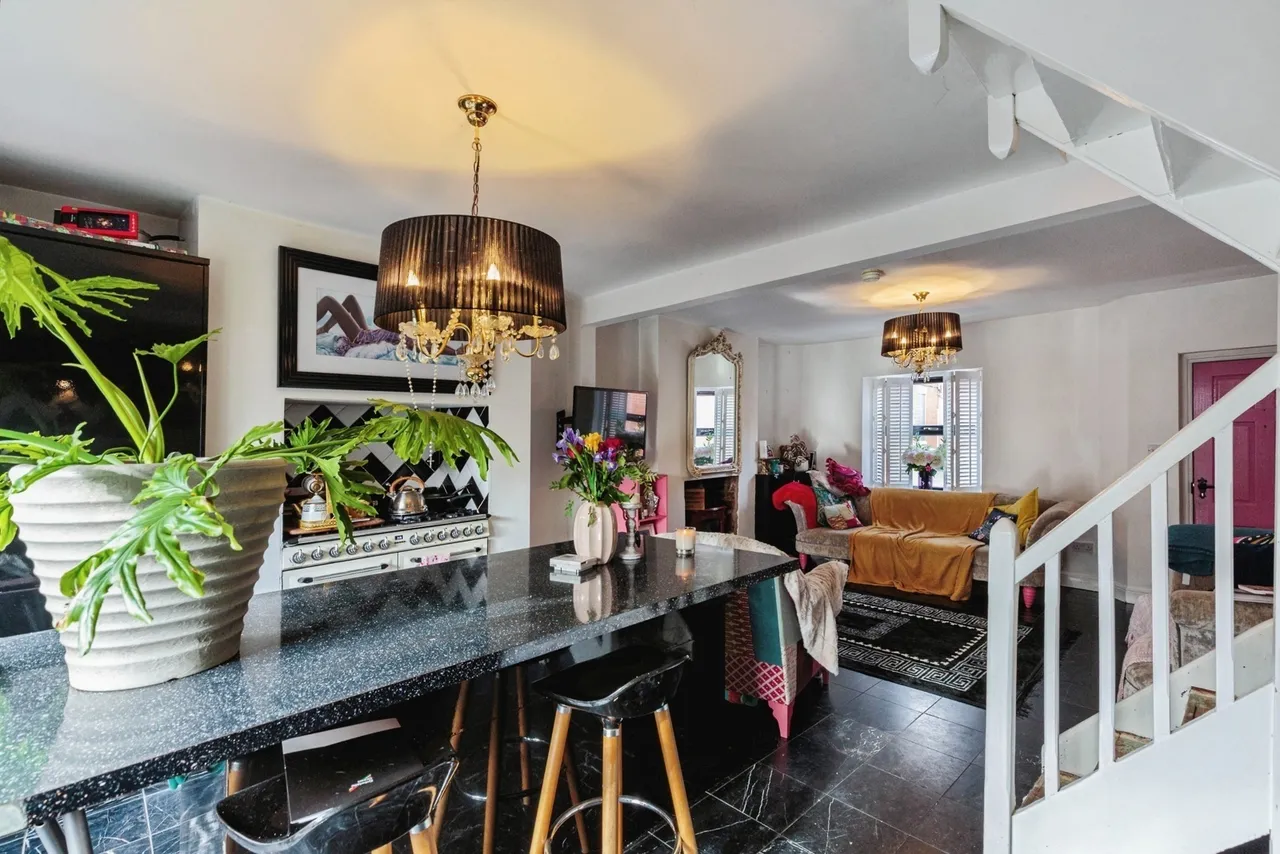 South Clifton Street, Lytham St. Annes, FY8, photo 8