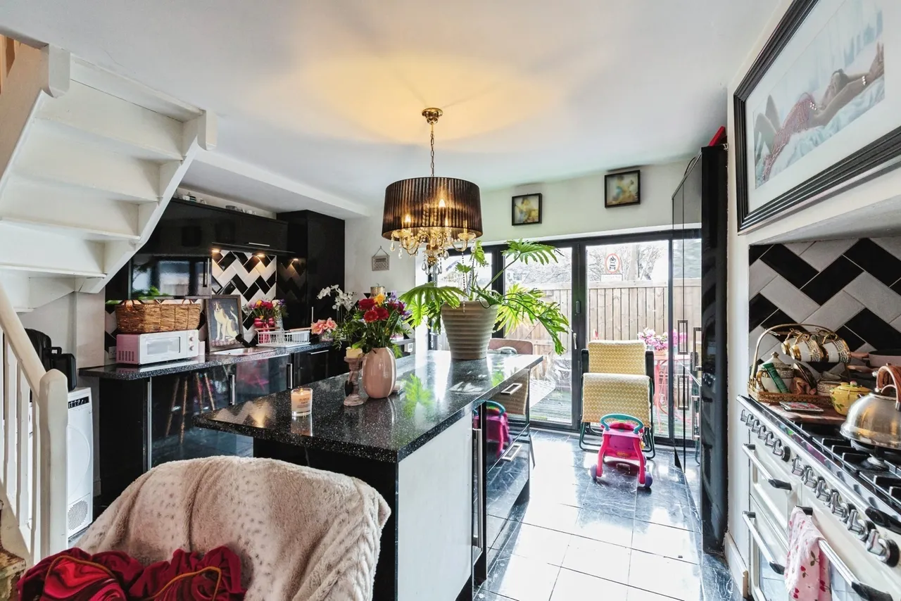 South Clifton Street, Lytham St. Annes, FY8, photo 6