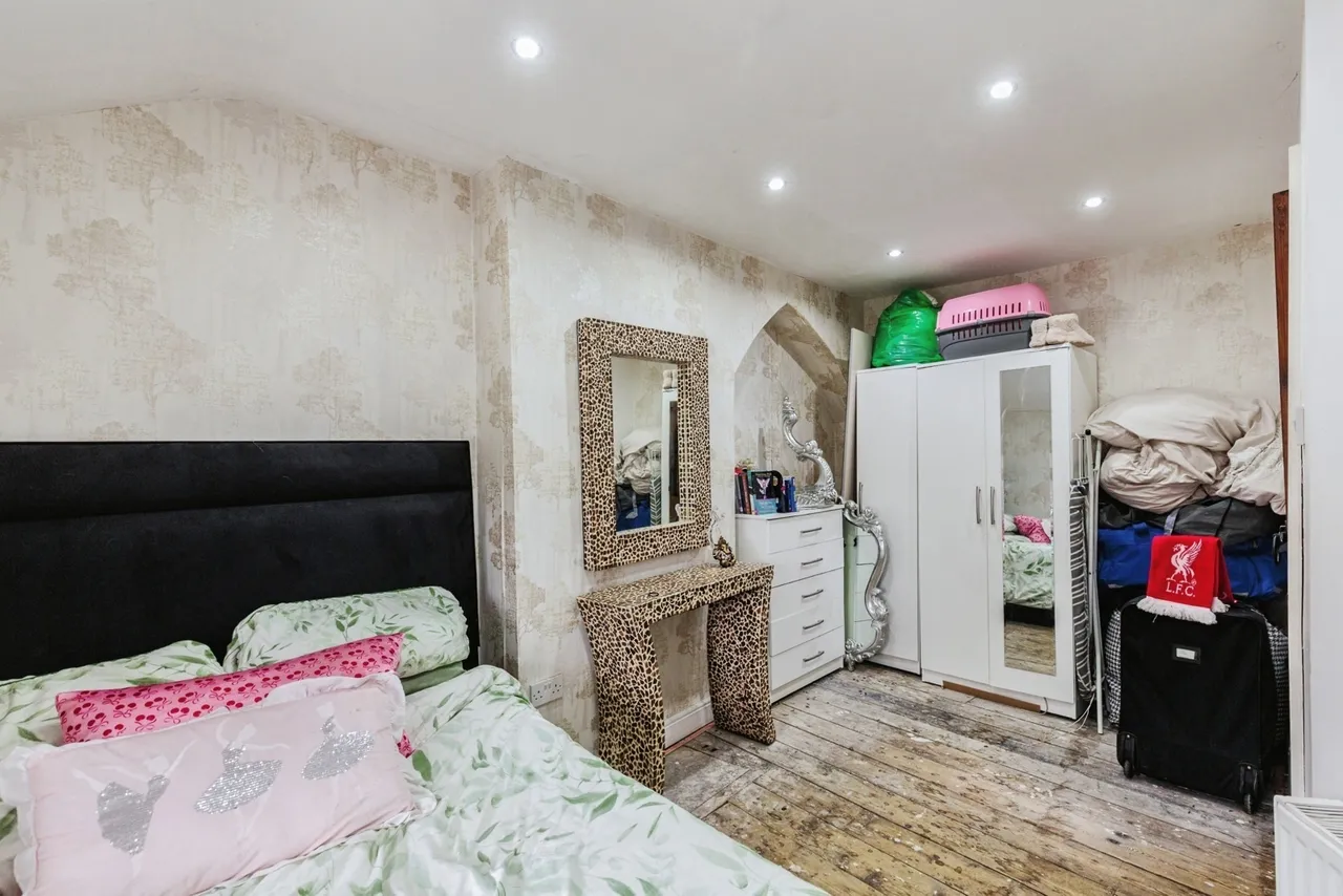 South Clifton Street, Lytham St. Annes, FY8, photo 14