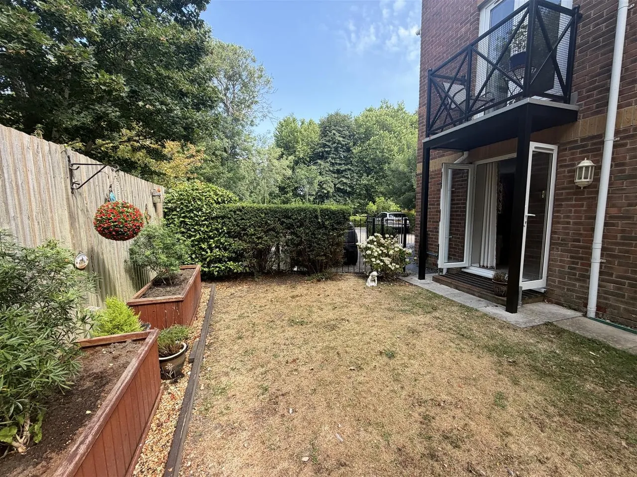 20 Bells Lane, Stubbington, Fareham, photo 8