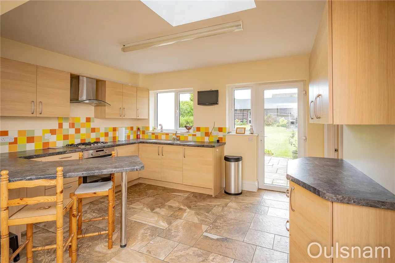 Old Birmingham Road, Marlbrook, Bromsgrove, Worcestershire, B60 1HQ, photo 17