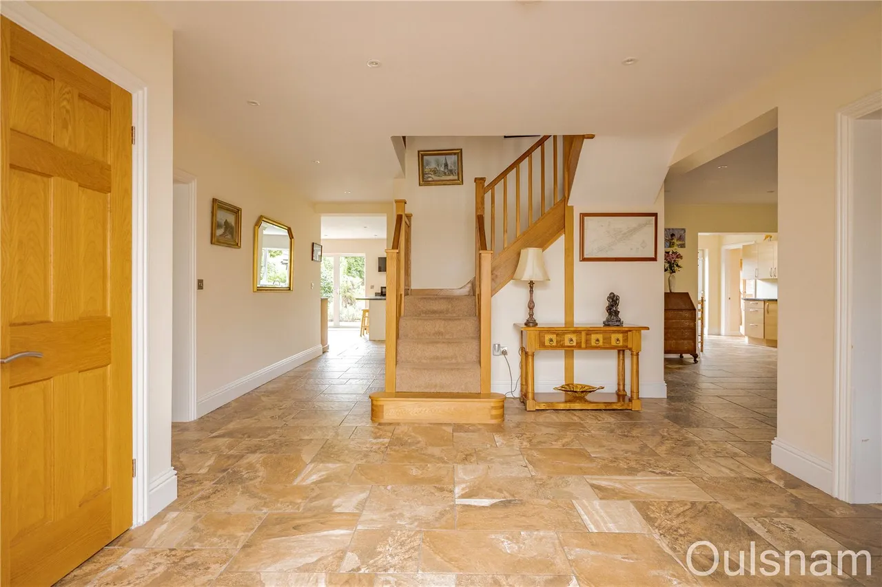 Old Birmingham Road, Marlbrook, Bromsgrove, Worcestershire, B60 1HQ, photo 5