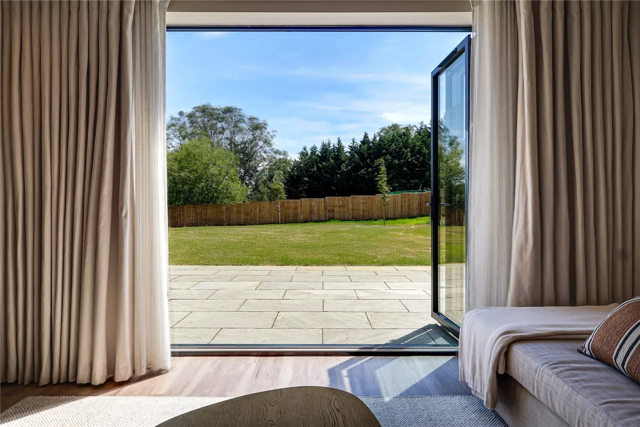 Ashfield Paddocks, Newgatestreet Road, Goffs Oak, Waltham Cross, Hertfordshire, EN7 5RY, photo 18