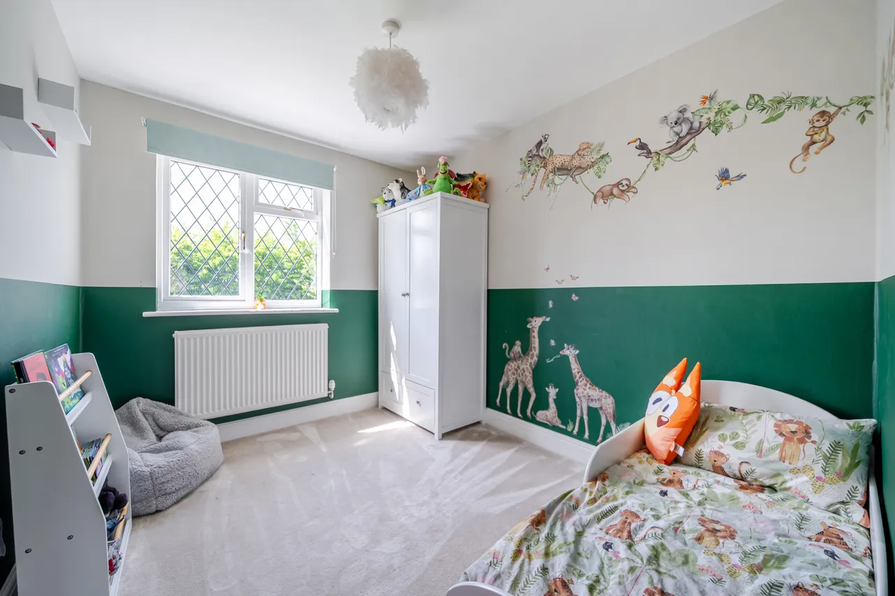 Burrows Close, Penn, HP10, photo 18