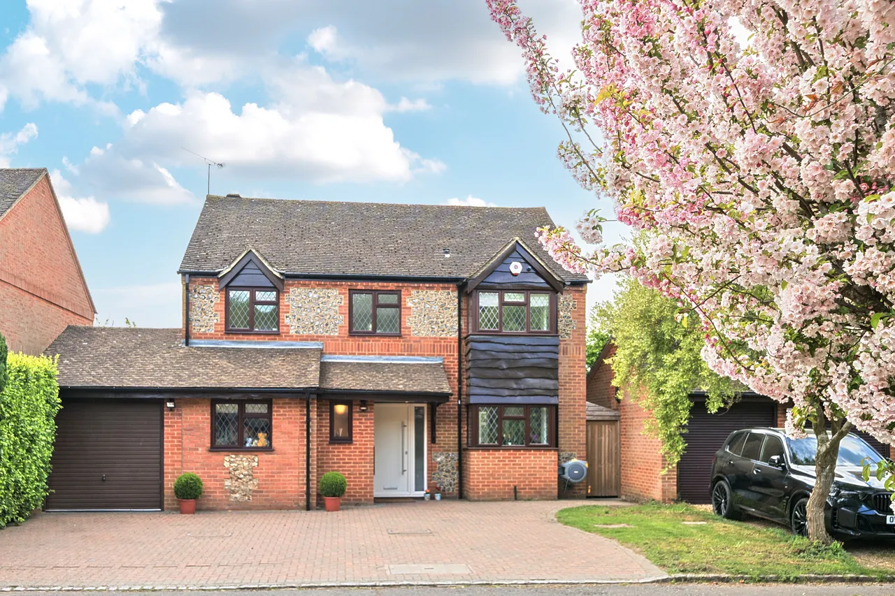 Burrows Close, Penn, HP10, photo 10