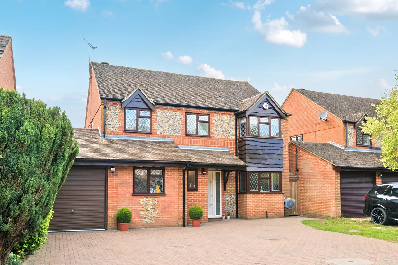 Burrows Close, Penn, HP10, photo 12