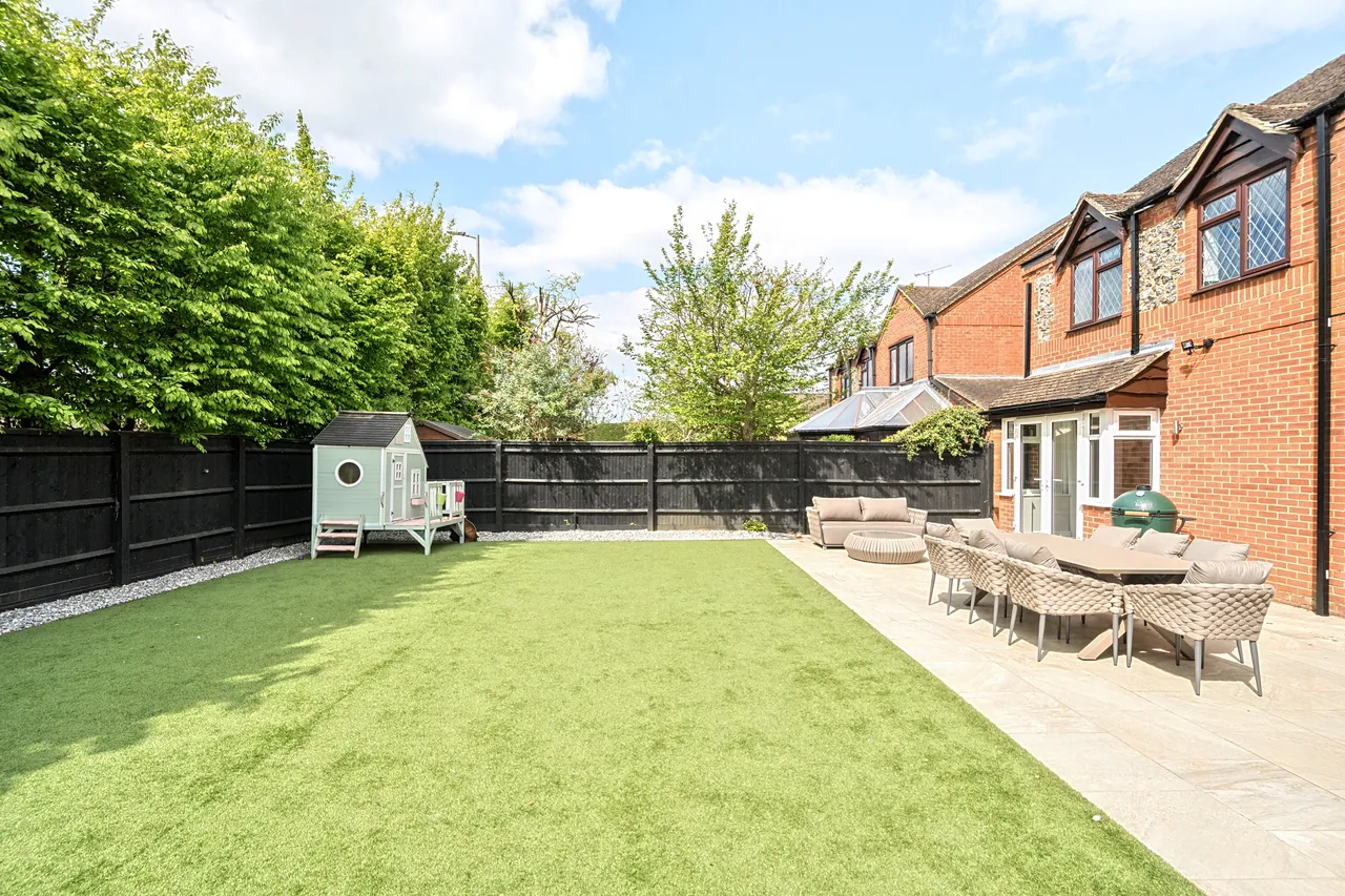 Burrows Close, Penn, HP10, photo 19