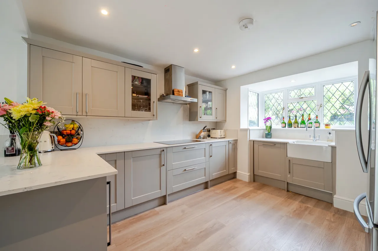 Burrows Close, Penn, HP10, photo 17