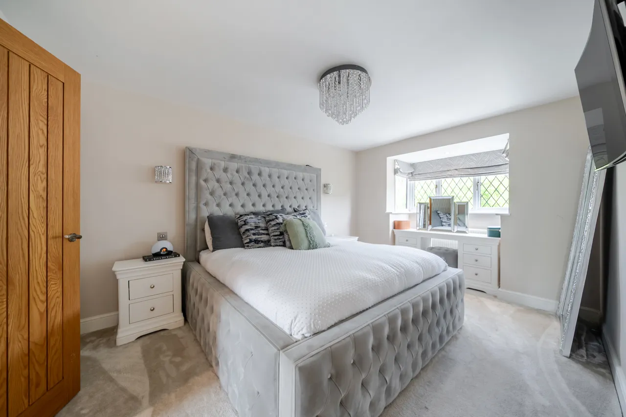 Burrows Close, Penn, HP10, photo 16