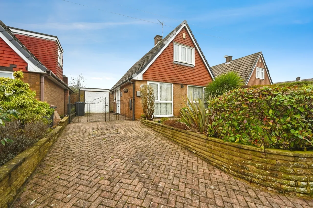 3 bed house for sale — Paschall Road, Kirkby-in-Ashfield, Nottingham, Nottinghamshire, NG17
