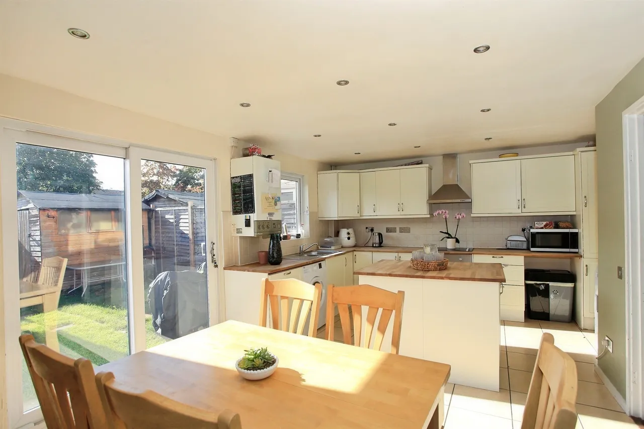 4 bed house for sale, Welbourne, Peterborough, PE4