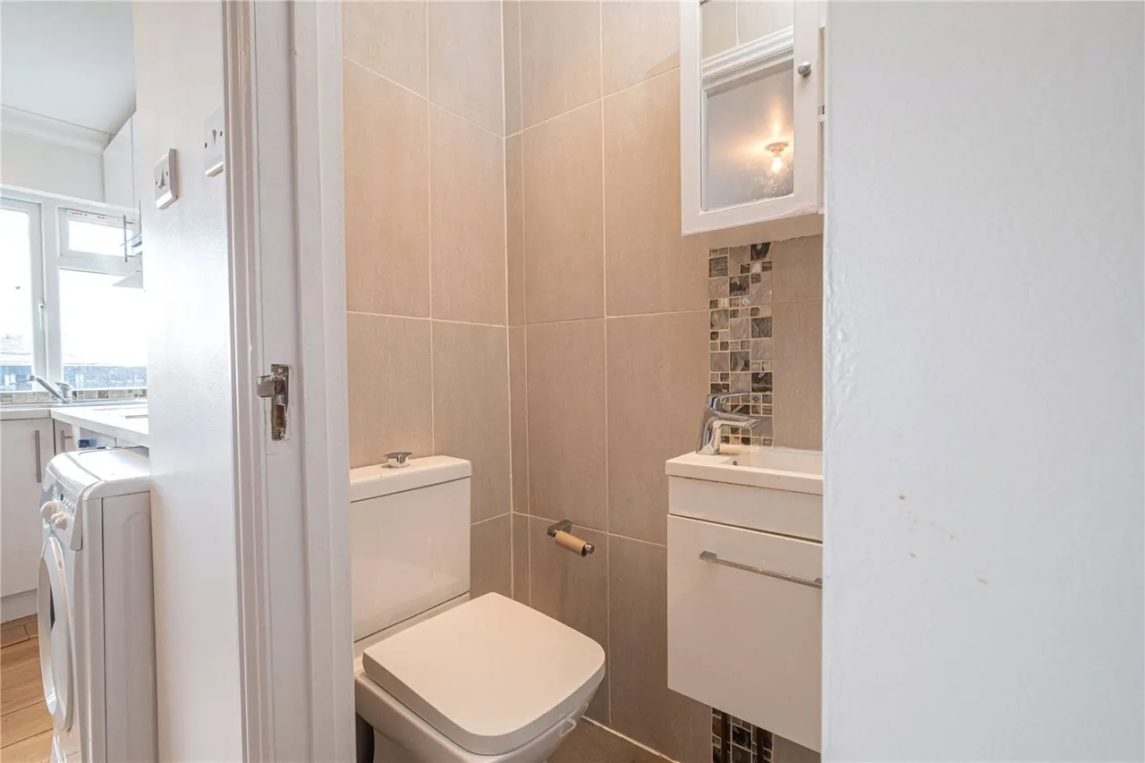 Mazenod Avenue, Kilburn, NW6, photo 8