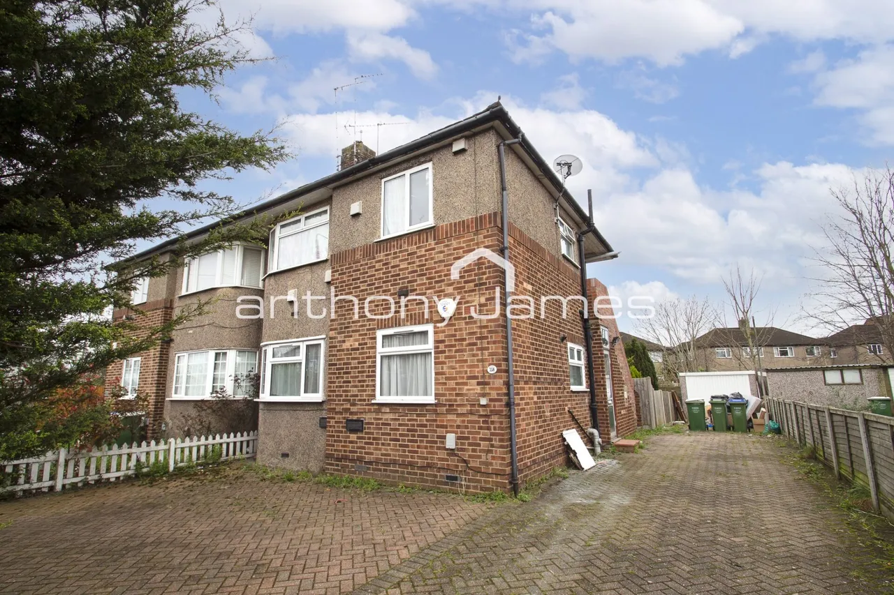 2 bed flat to rent — Parkside Avenue, Bexleyheath