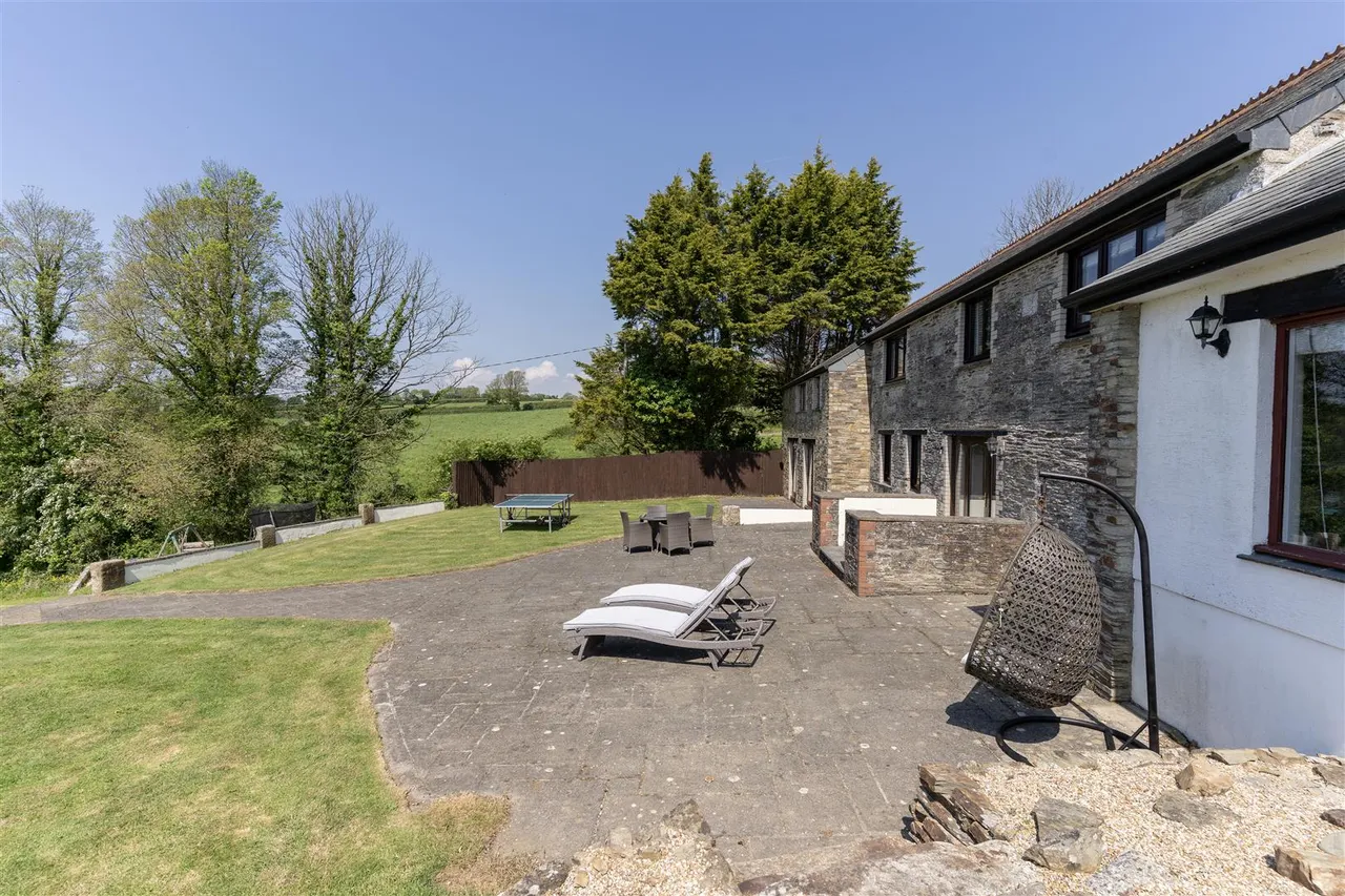 Lombard, Lanteglos, photo 5