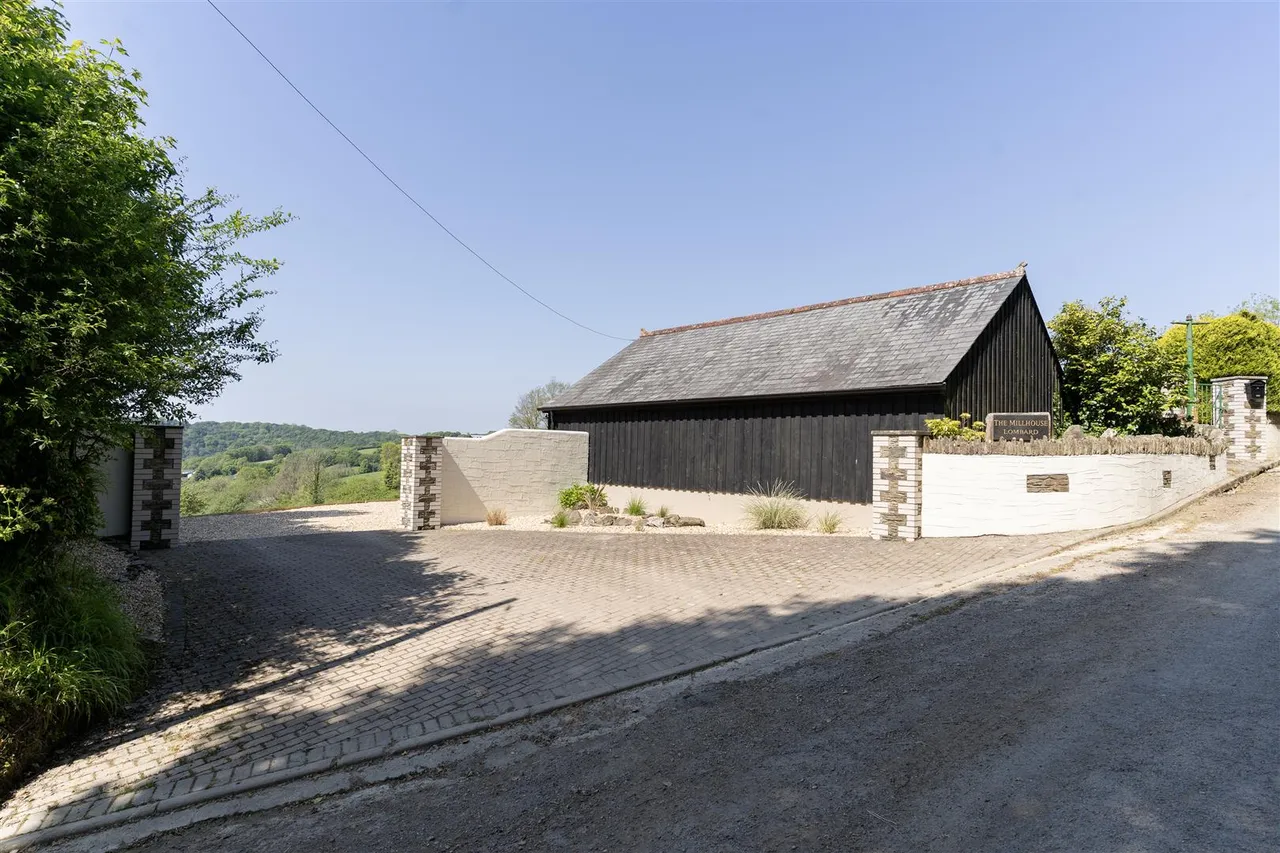 Lombard, Lanteglos, photo 16