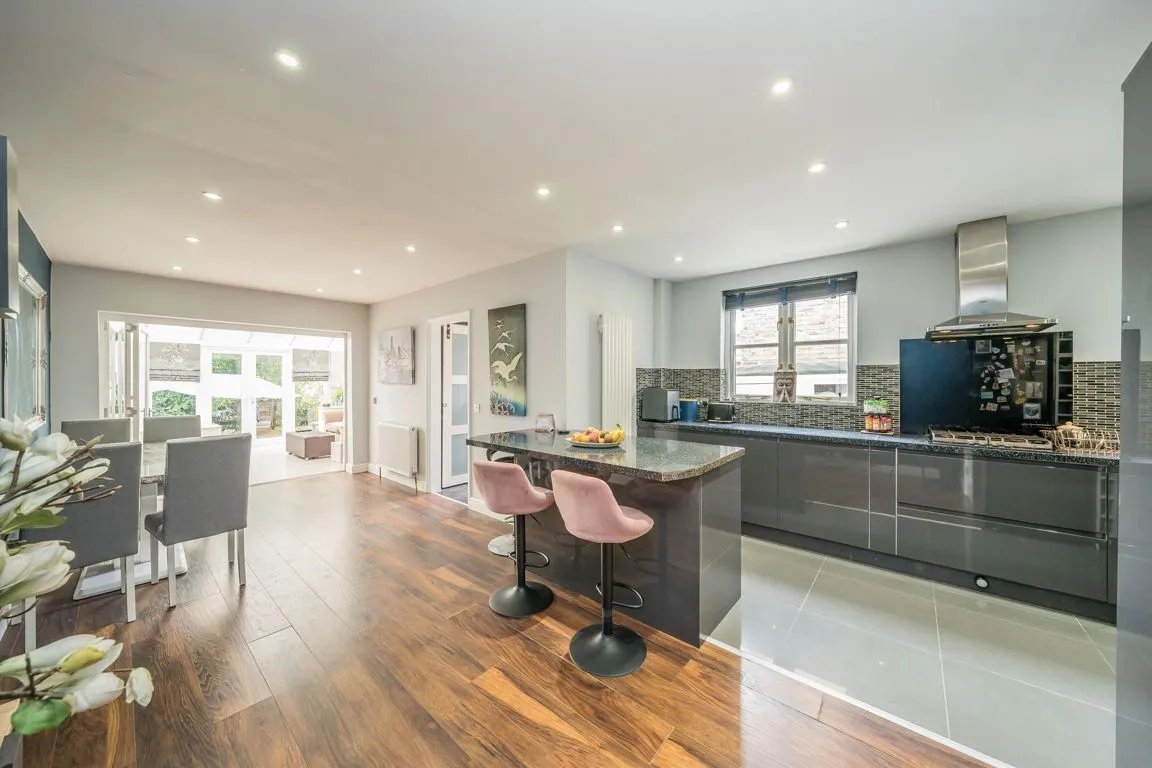 Dudley Road, Walton-on-Thames, KT12, photo 5