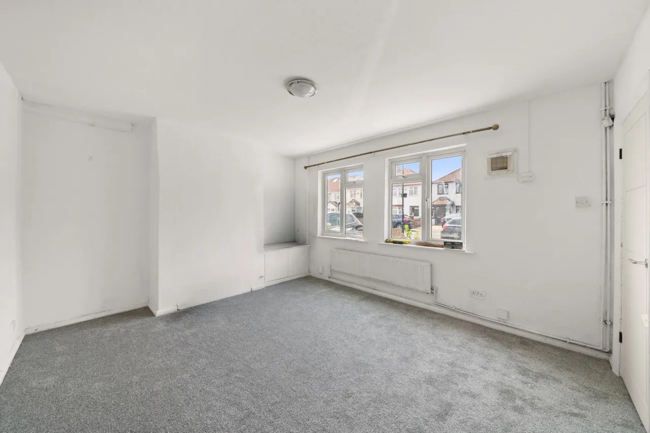 Barrack Road, Hounslow, TW4, photo 5