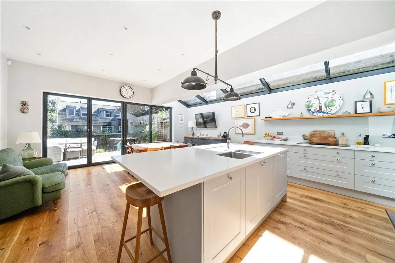 5 bed house for sale, Hainthorpe Road, West Norwood, SE27