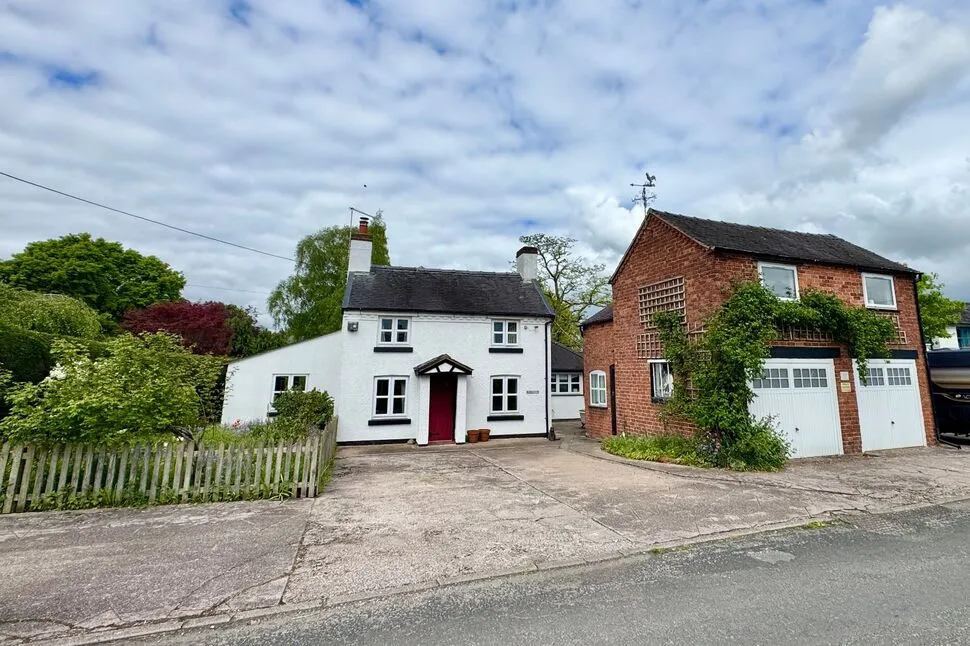 3 bed house for sale — Monks Lane, Audlem, Cheshire, CW3