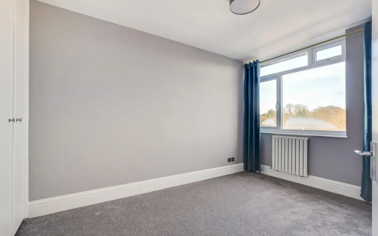 Stoneleigh Broadway, Epsom, KT17, photo 8