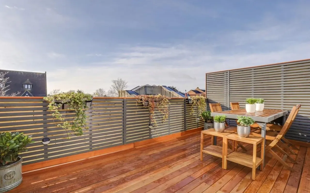 Stoneleigh Broadway, Epsom, KT17, photo 10