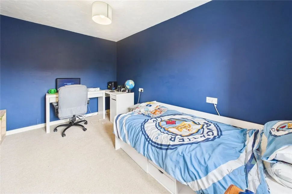 Scott Close, St Crispins, Northampton, NN5, photo 9