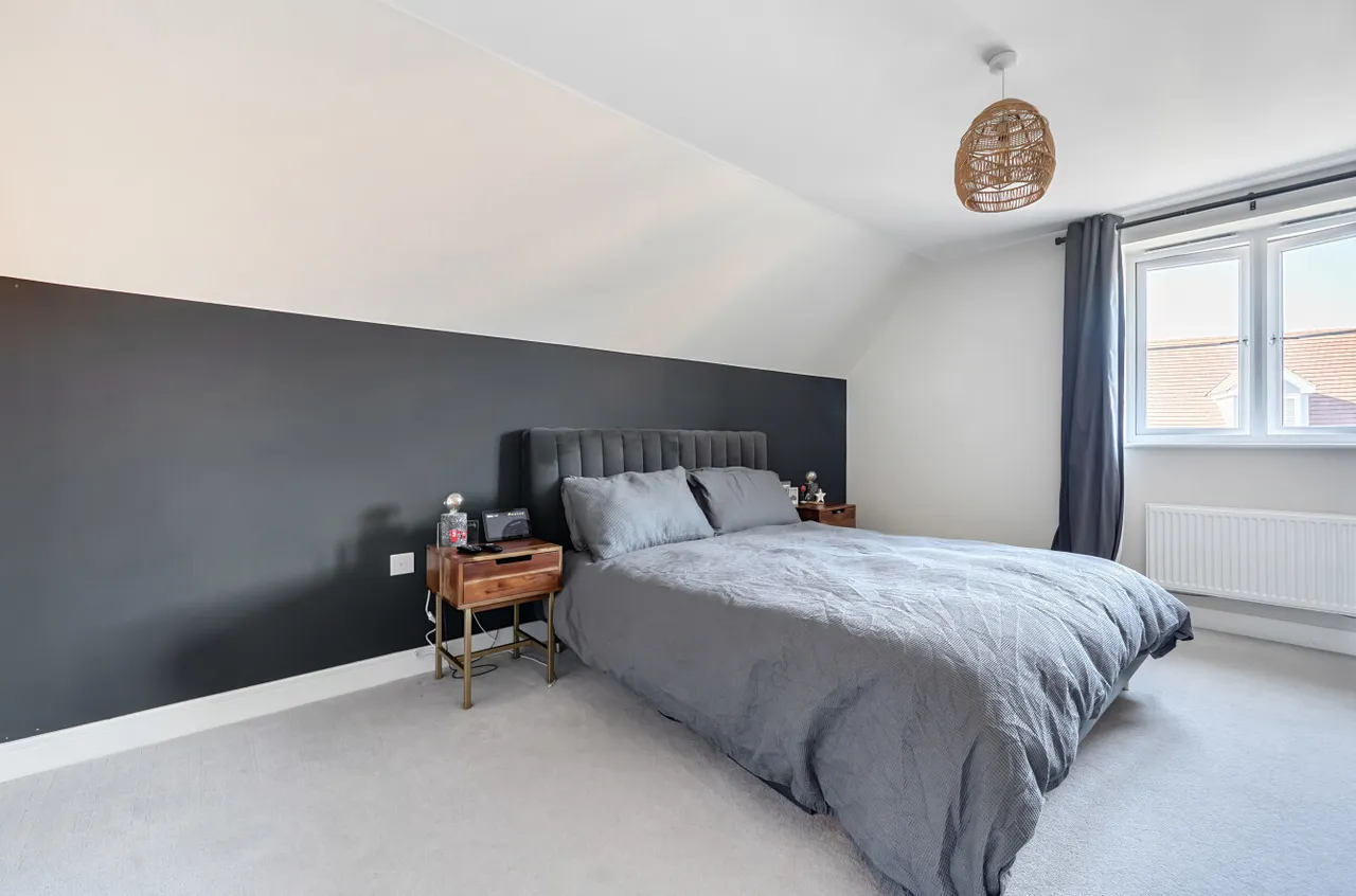 Fir Tree Road, Woodley, Reading, Berkshire, RG5 4FJ, photo 10