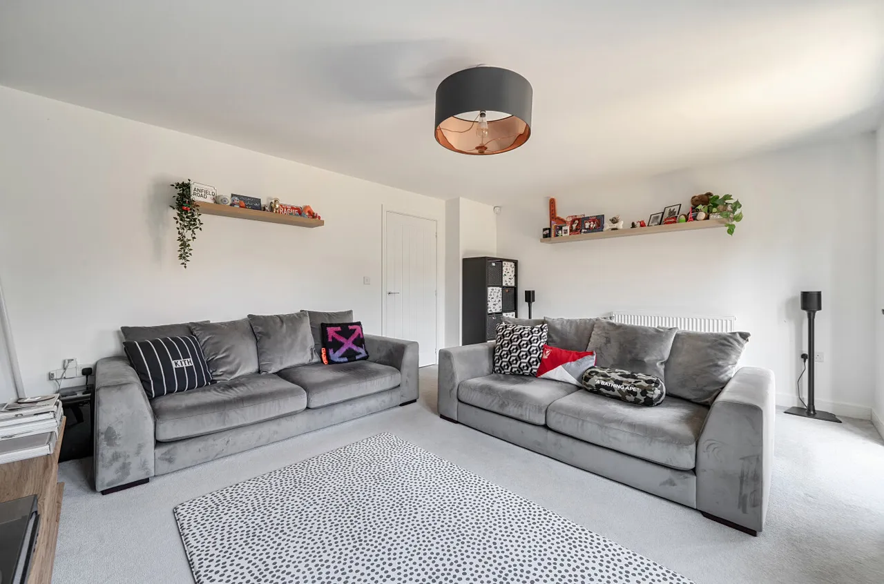 Fir Tree Road, Woodley, Reading, Berkshire, RG5 4FJ, photo 8