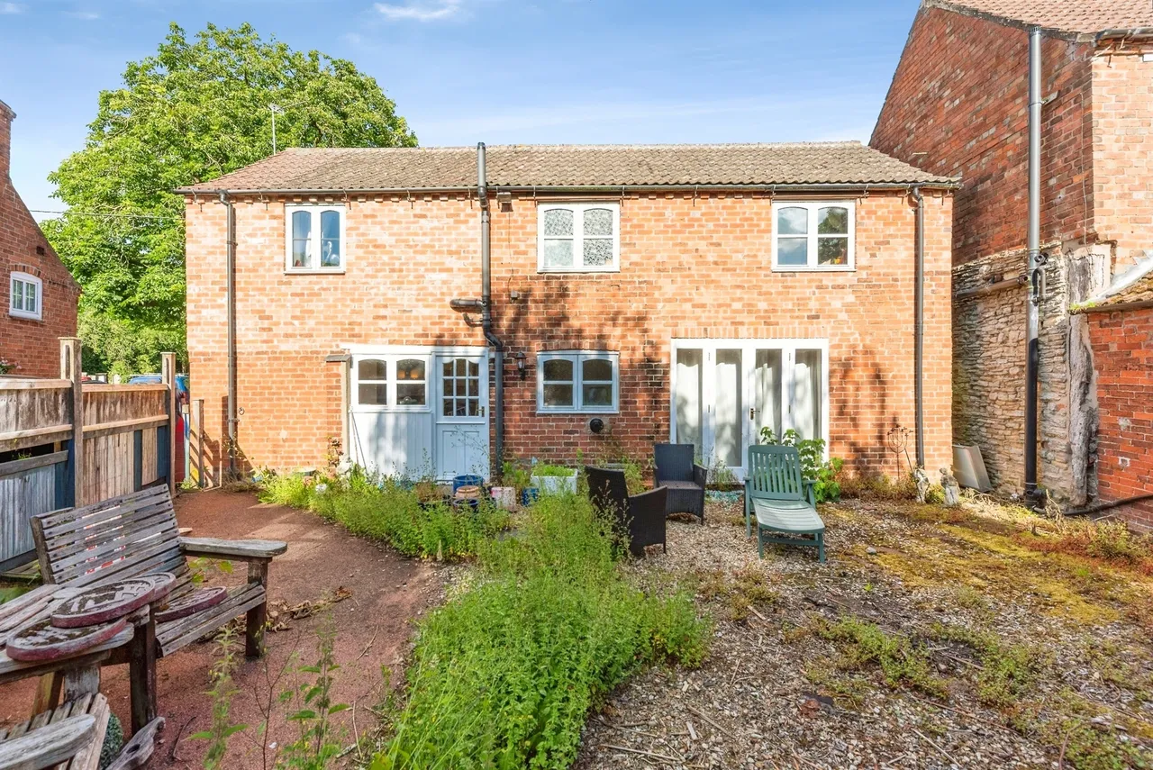 High Street, Girton, Newark, photo 12