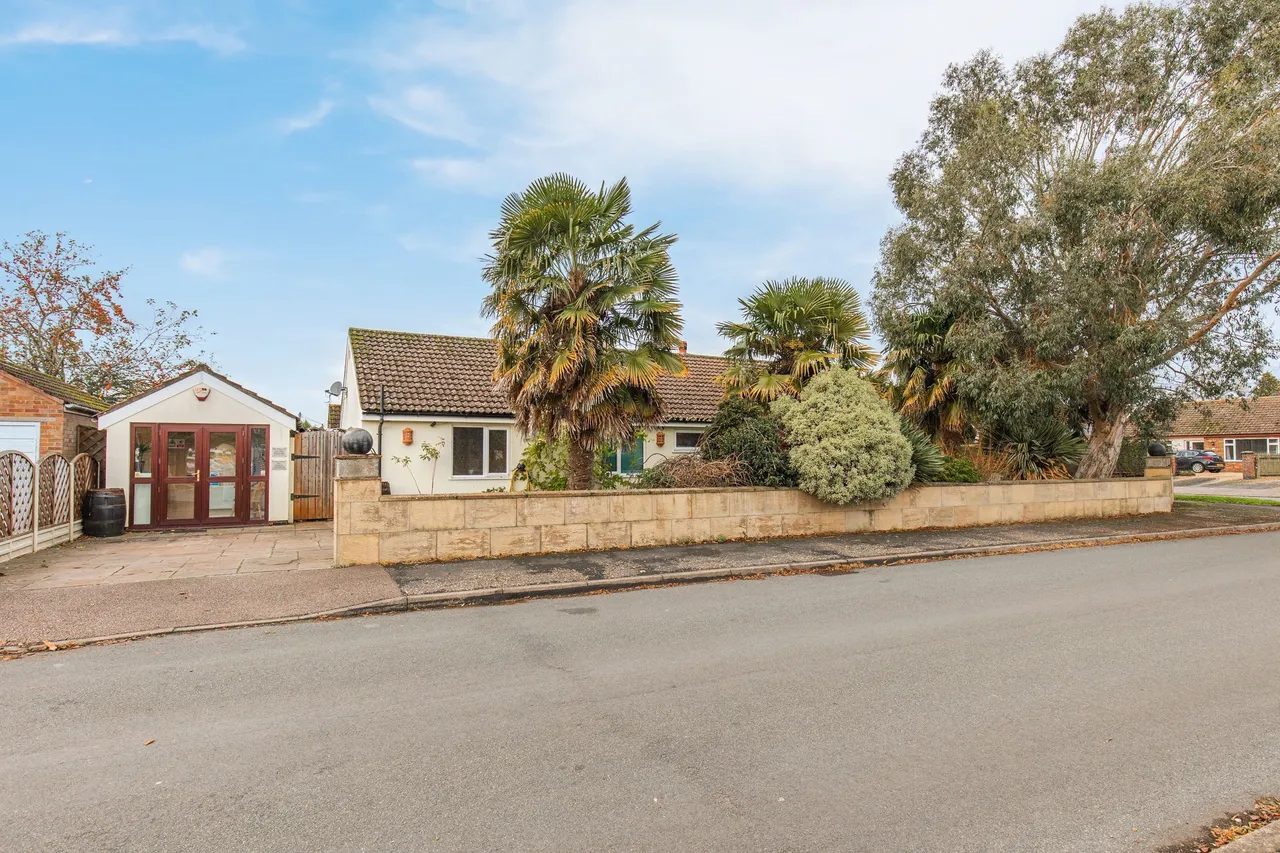 Detached Corner Plot Bungalow in Grim, photo 12