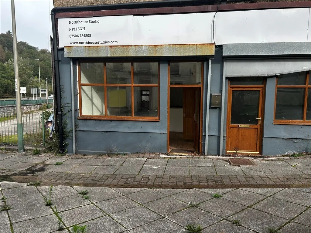 Crumlin Road, Newport, NP11, photo 6