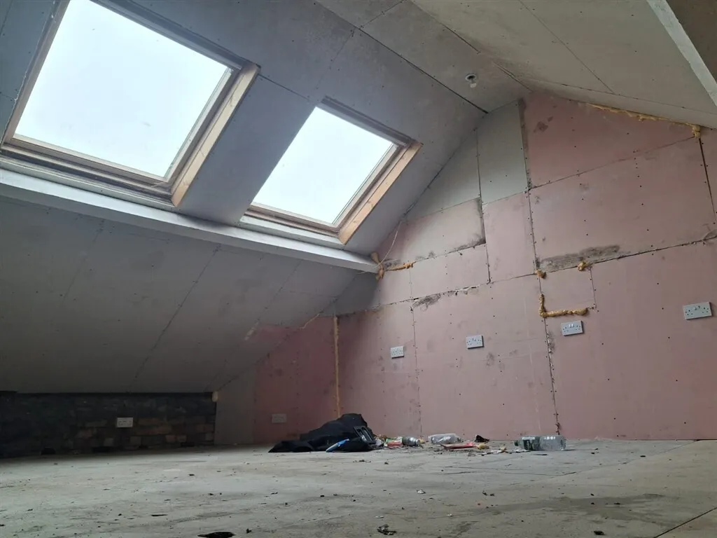 Crumlin Road, Newport, NP11, photo 12