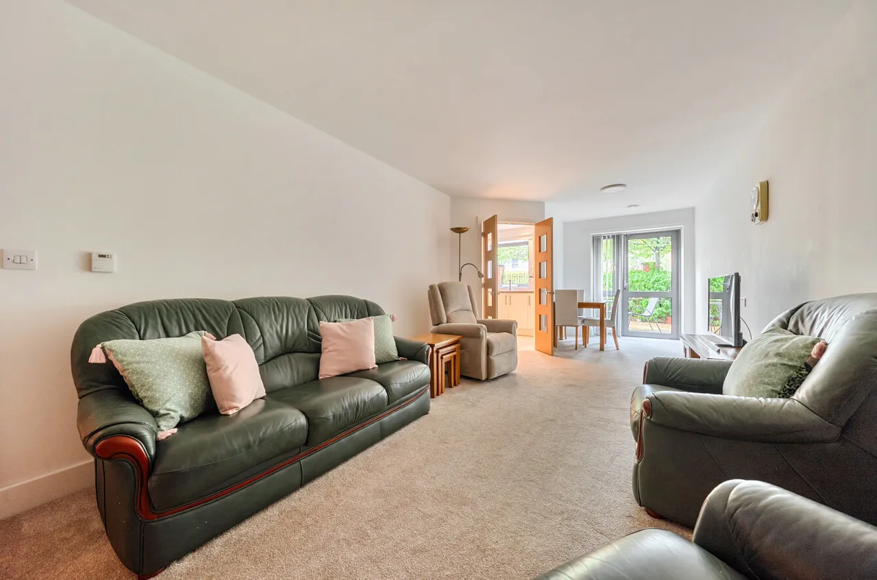 Kings Place, Fleet, Hampshire, GU51 3FS, photo 12
