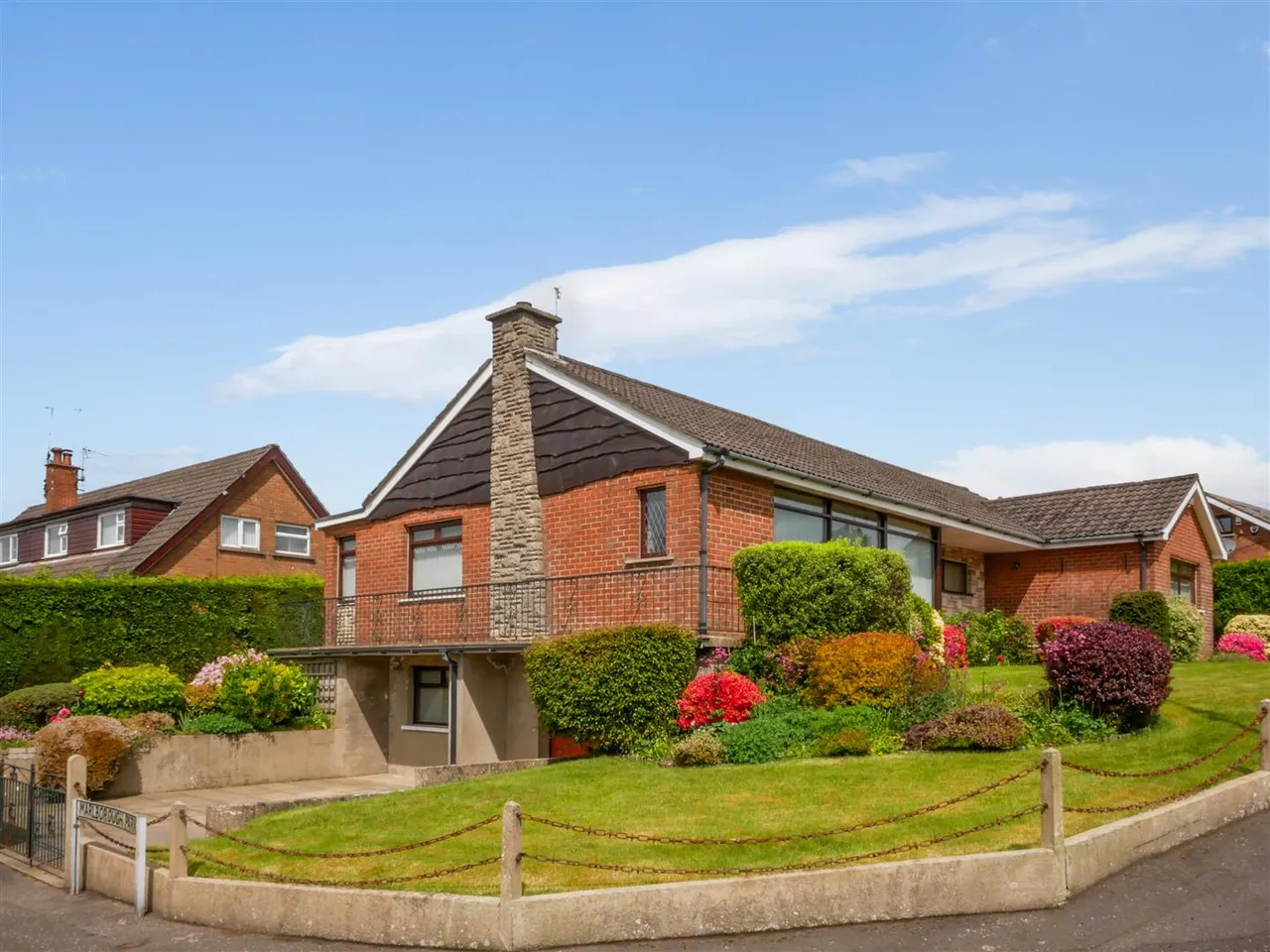 3 bed house for sale, Saintfield Road, Carryduff, BT8