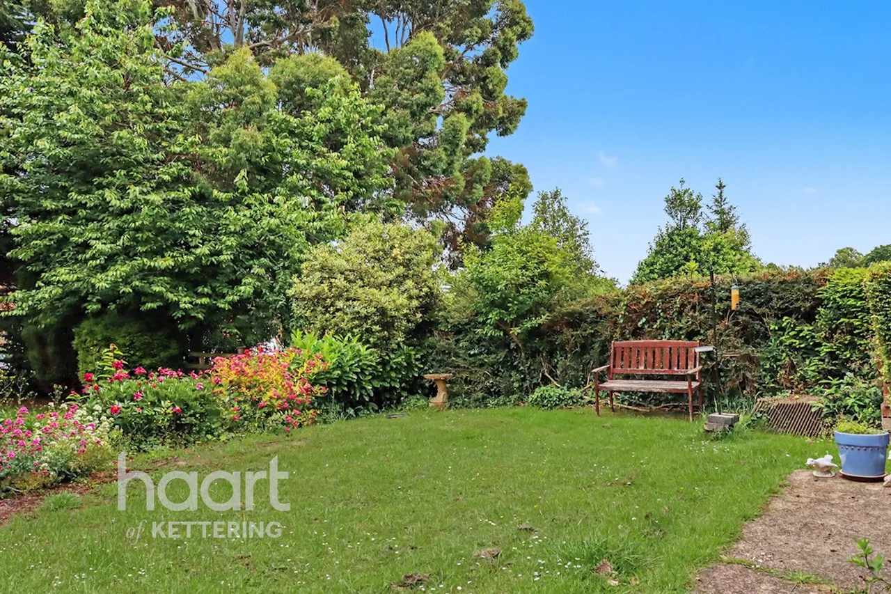 Loddington Road, Kettering, NN14, photo 33