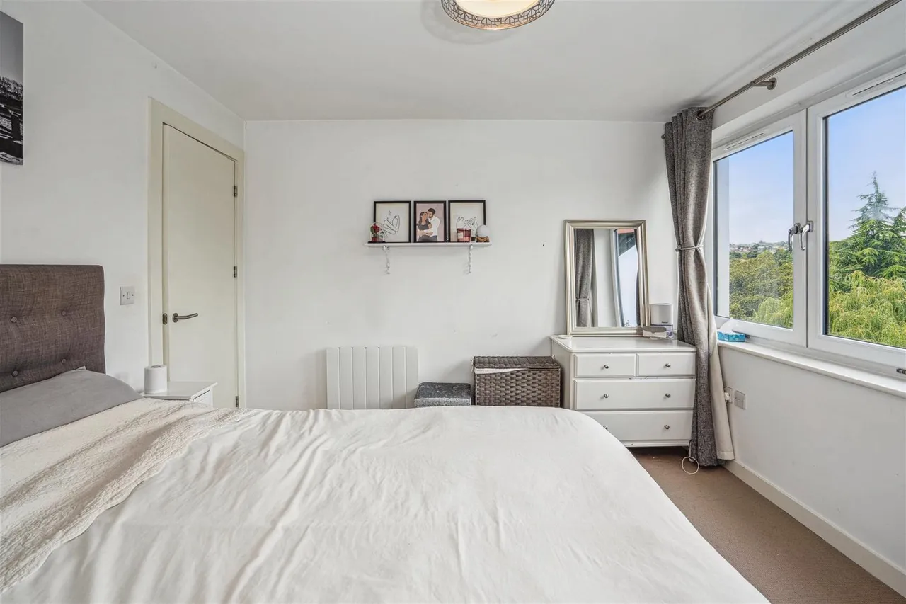 London Road, High Wycombe, HP11, photo 7