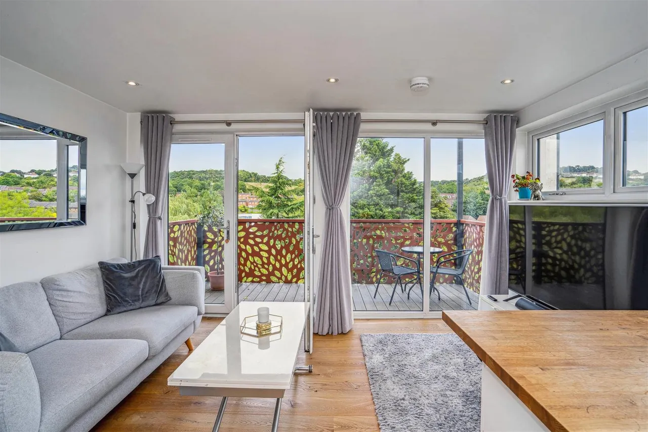London Road, High Wycombe, HP11, photo 4