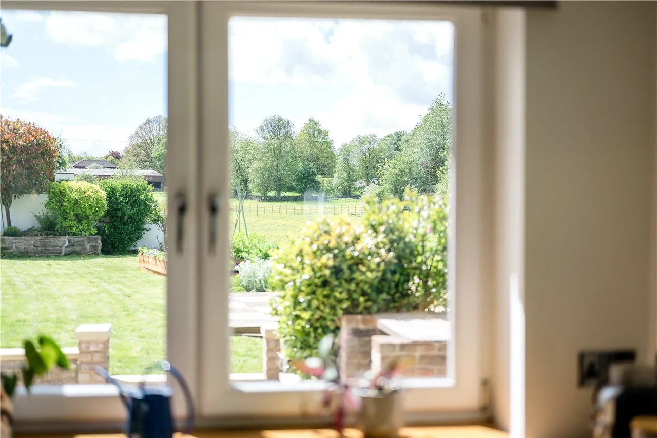 Almshouse Lane, Newmillerdam, WF2, photo 30