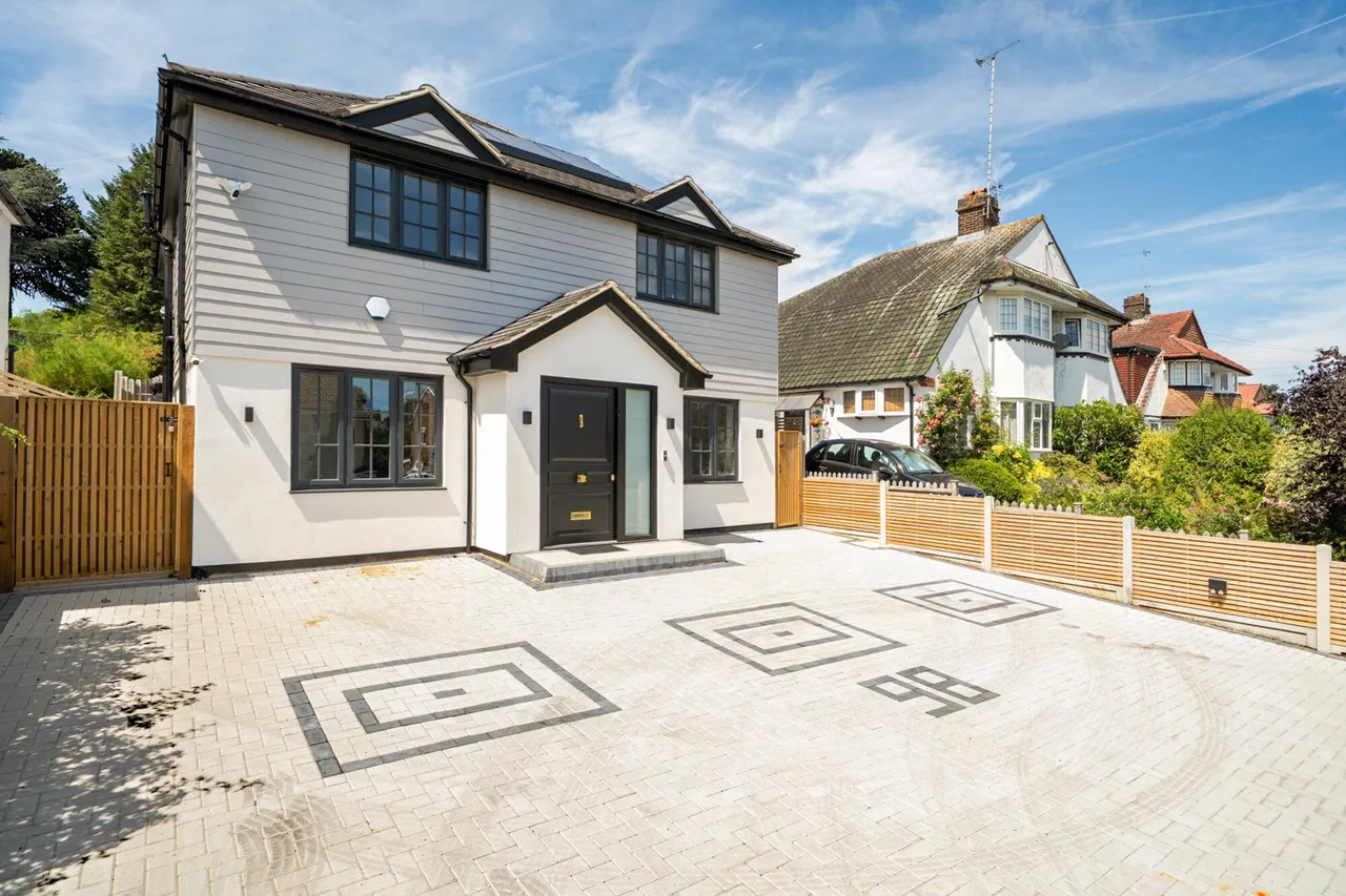 Tubbenden Lane, BR6, photo 7