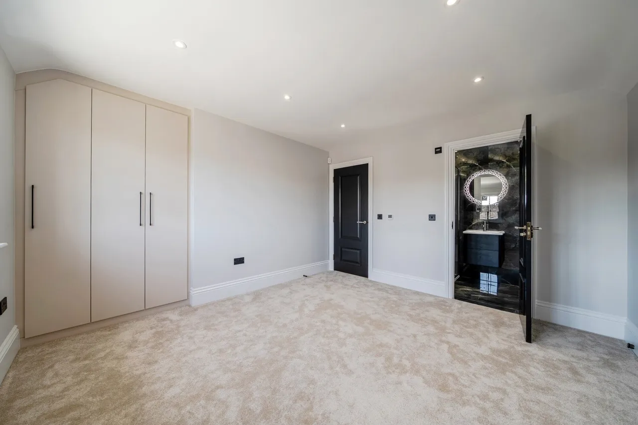 Tubbenden Lane, BR6, photo 5