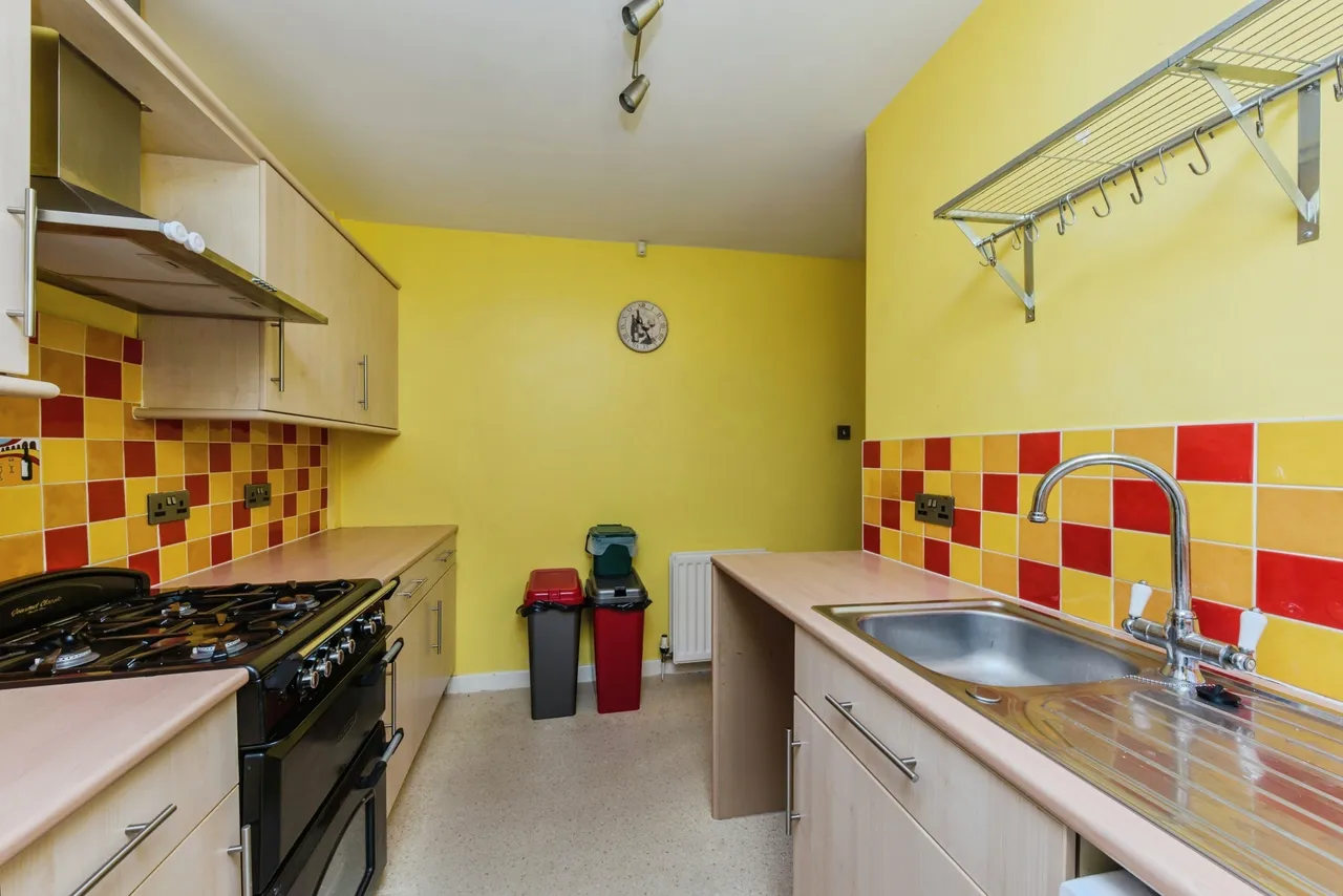Lea Avenue, Crewe, CW1, photo 8