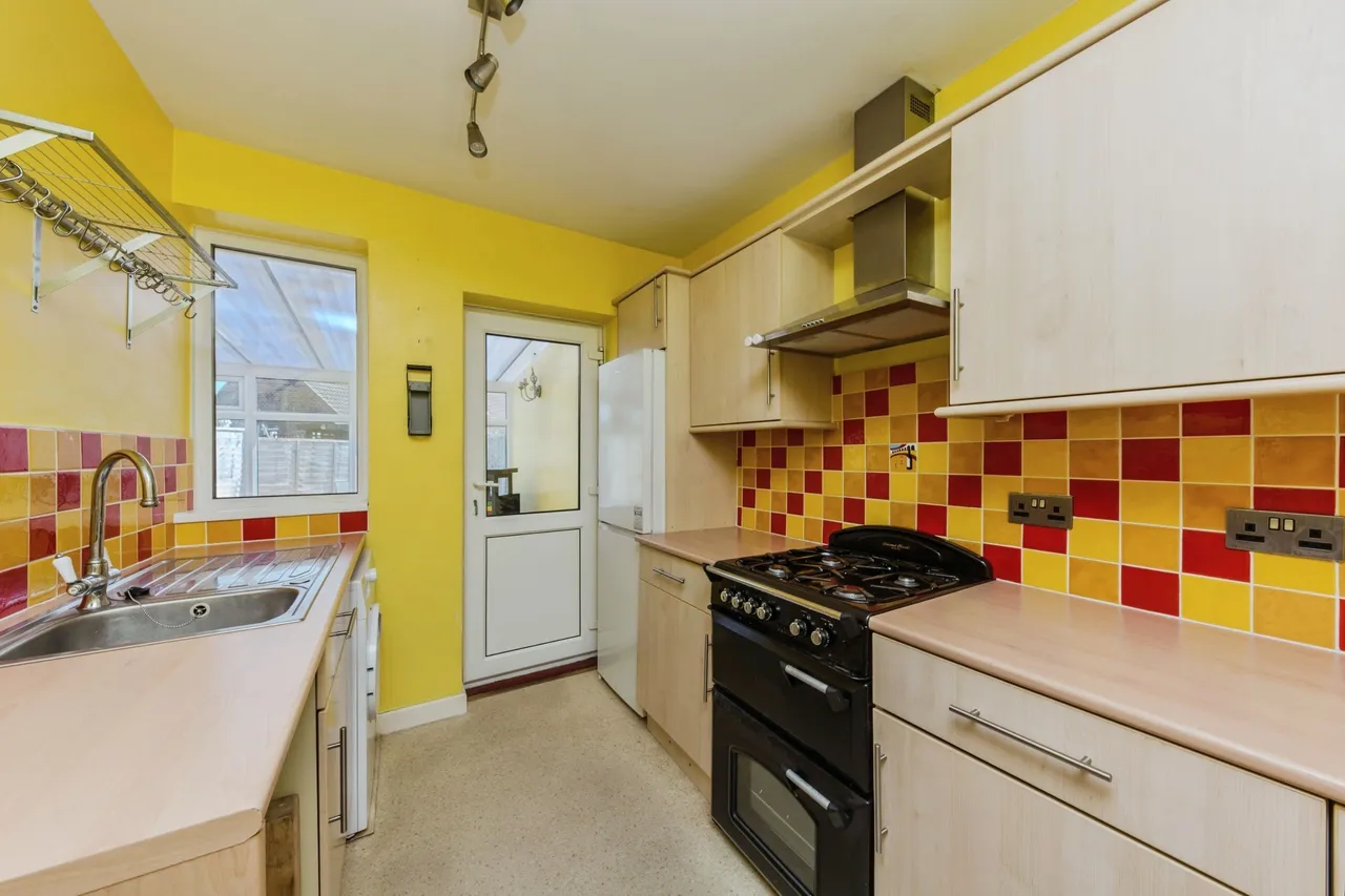 Lea Avenue, Crewe, CW1, photo 11