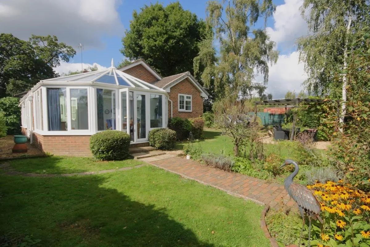 Rumbeams Cottage, The Green, GU6, photo 18