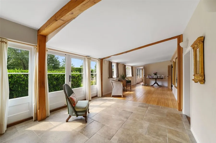 with 4 bedrooms in Radwinter, Nr Saffron Walden, CB10, photo 2