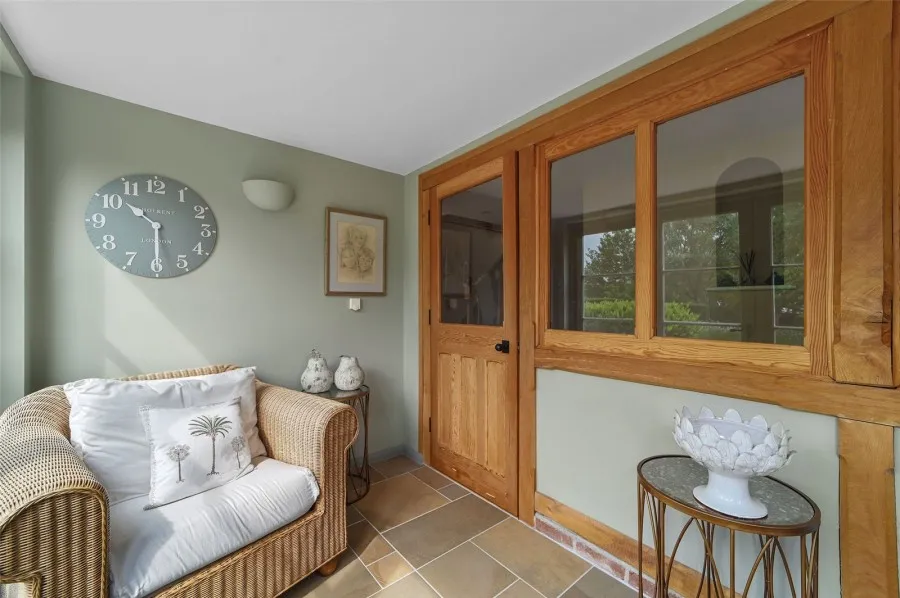 with 4 bedrooms in Radwinter, Nr Saffron Walden, CB10, photo 25