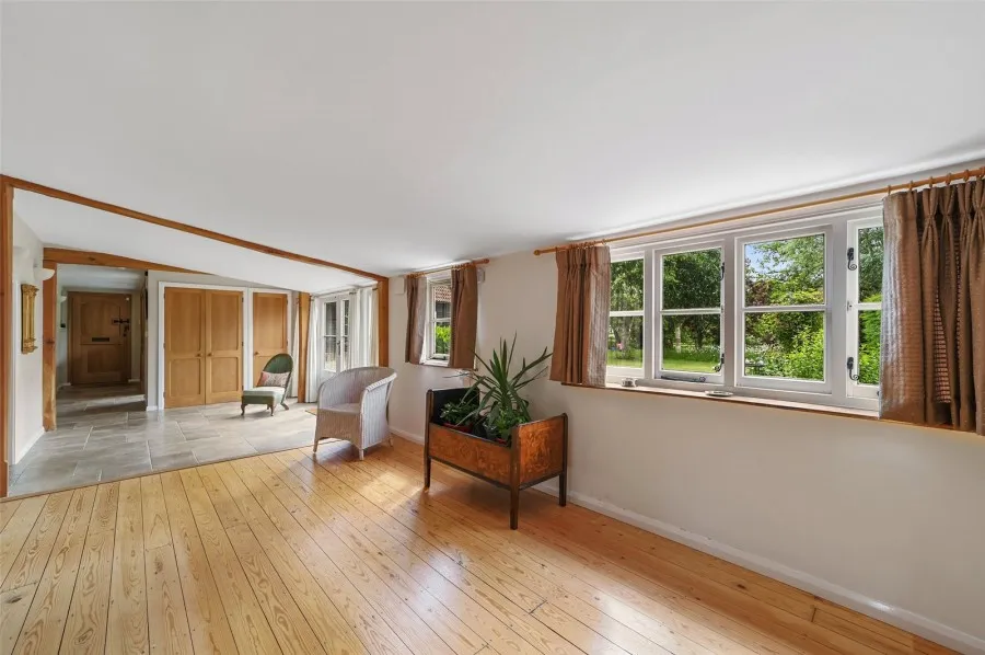 with 4 bedrooms in Radwinter, Nr Saffron Walden, CB10, photo 22
