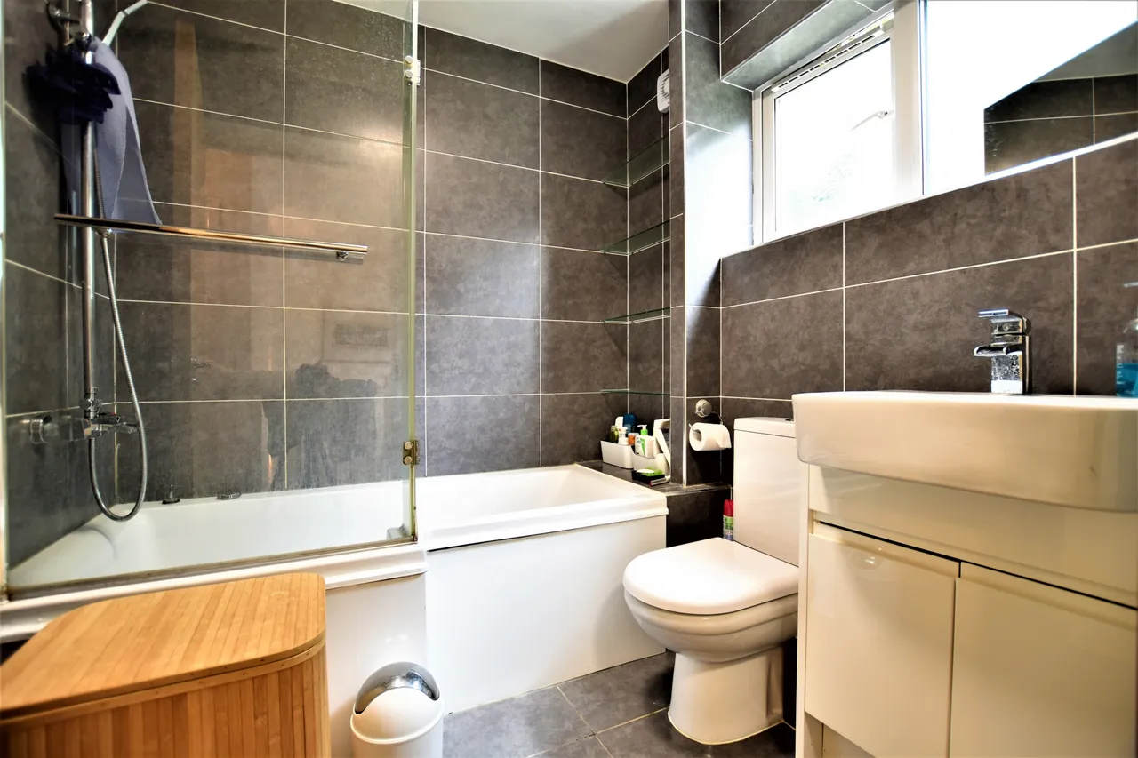 Maryon Grove, Charlton, SE7 8BN, photo 6