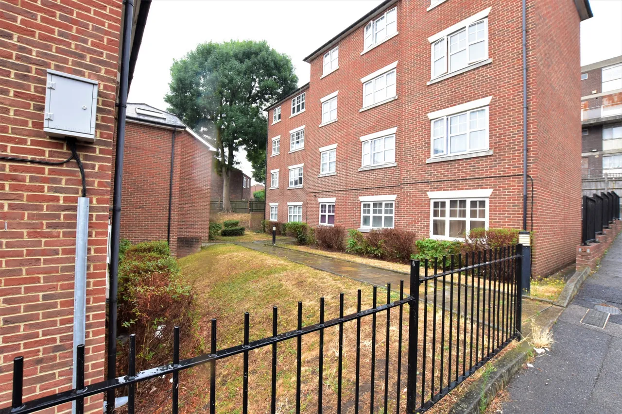 Maryon Grove, Charlton, SE7 8BN, photo 9